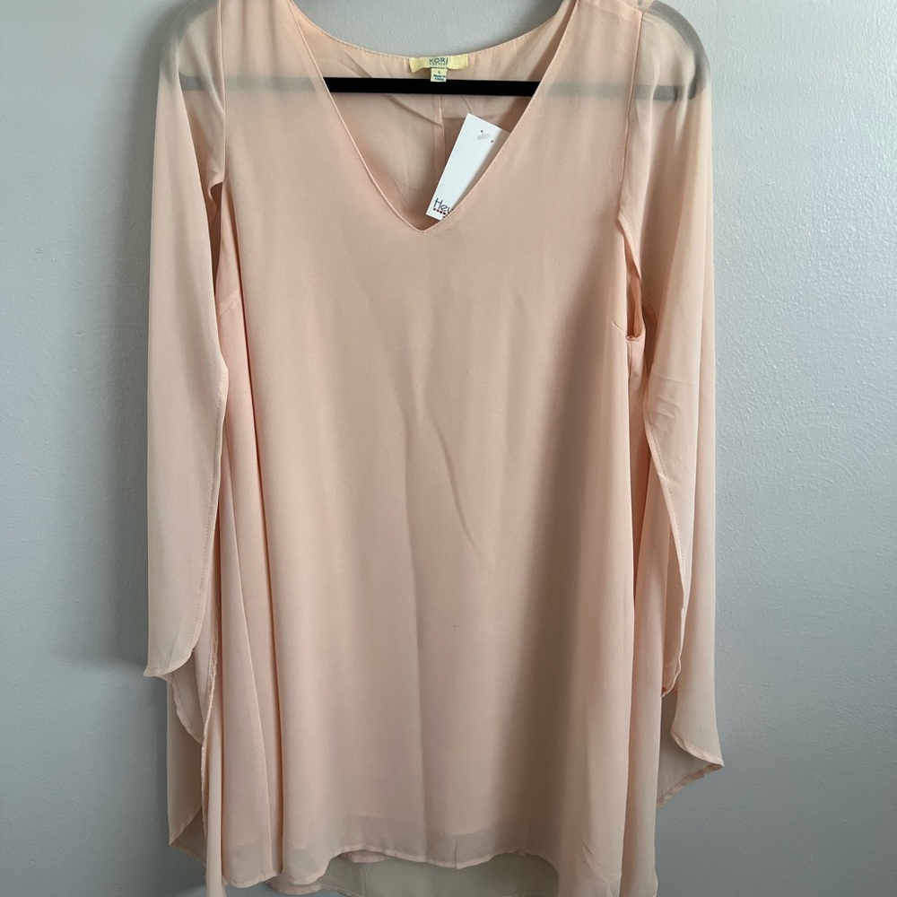 Kori sleeveless cape dress